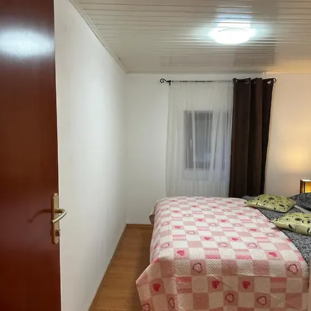 Apartman Mare *