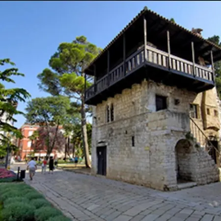 Apartman Mare *